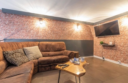 Le Puy-en-Velay Apartment | Unique industrial loft in city center 130m2, 3 bedrooms, ideal for a family