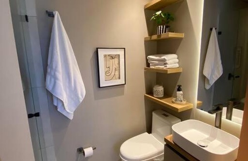 Calle 100 Apartment | Unique loft con piscina cerca a parque 93