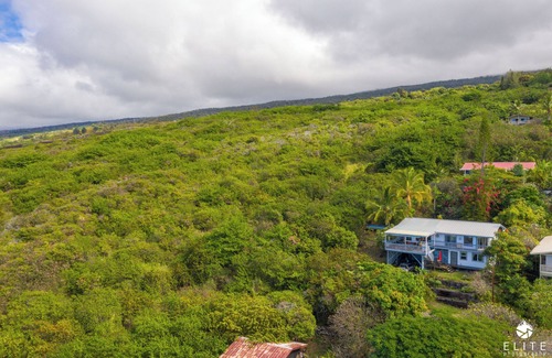 Opihihale House | Unique opportunity to live Kona, Hawaii from Nov.1-Nov.30,2025.
