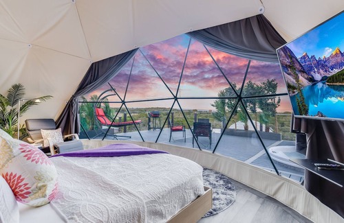 Lago Vista Resort | Unique & Plush Eco-Glamping Resort in TX Hill country!