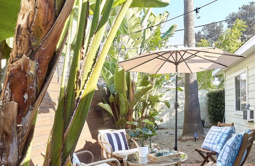 Fullerton House | Unique Private & Cozy Tropical Guesthouse Near Disney/LA