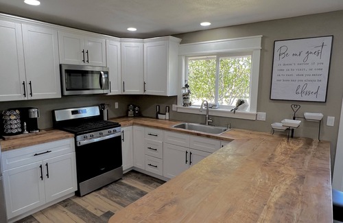 Forks House | Unique renovated 4 bedroom home on private corner lot