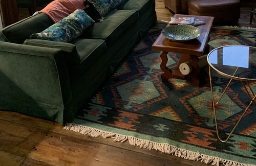 Georgetown Apartment | Unique rustic elegant excursion, sleeps 4