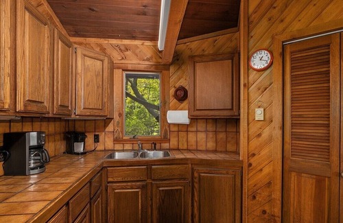 Silver Lake House | Unique, Silver Lake Tree House in popular beach town. It's one of a kind.