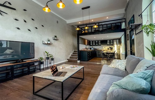 Bagaregarden Apartment | Unique, spacious and central loft with 2.5 bedrooms