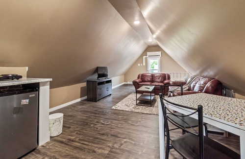 Shediac Apartment | Unique Stay on the main street of Shediac, NB