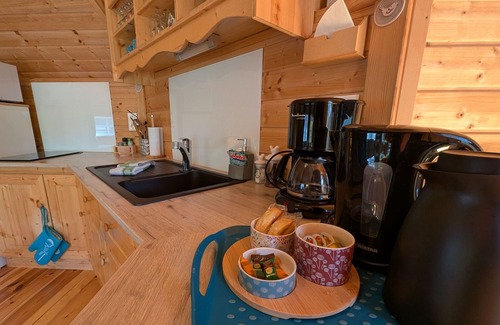 Mantoche Cottage | Unique Stays by the Saône River with Air Conditioning