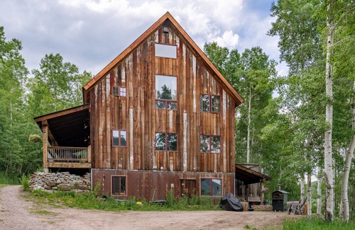 Carbondale House | Unique Timber Frame Mountain Home - outdoor enthusiasts dream!