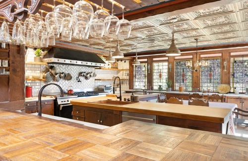 Warm Sands House | Unique Tudor-Style Home on Manicured Grounds Near Downtown Palm Springs