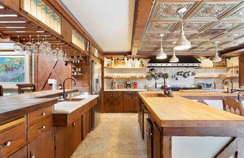 Warm Sands House | Unique Tudor-Style Home on Manicured Grounds Near Downtown Palm Springs