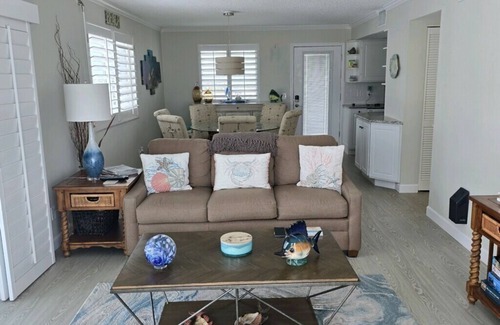 Flagler Beach House | Unique Views At Of The Ocean