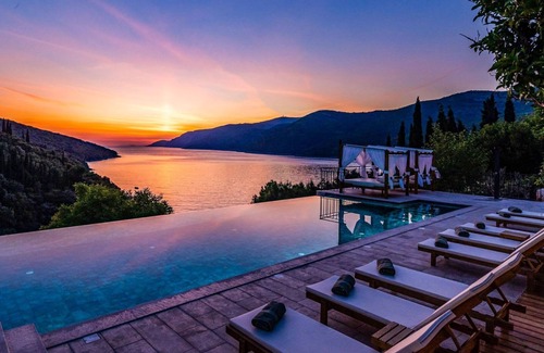 Buseto Palizzolo Villa | Unique Villa Located in the Sicilian Countryside