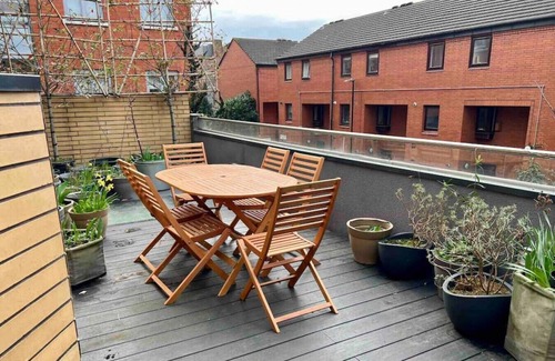 Northern Quarter House | Uniquely central 4 storey house