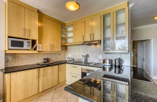 Stellenbosch Central Apartment | UniqueStay Oudehoek 1 Bedroom Apartment