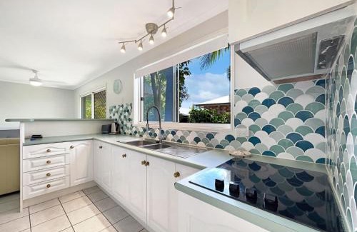 Marcoola Apartment | Unit 1 18 Lorraine Avenue