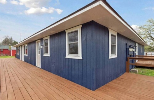 Long Lake Cabin | Unit 1 Long lake-Lakefront-2 BR