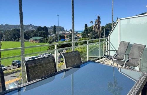 Avoca Beach Apartment | Unit 10 Avoca Palms Resort