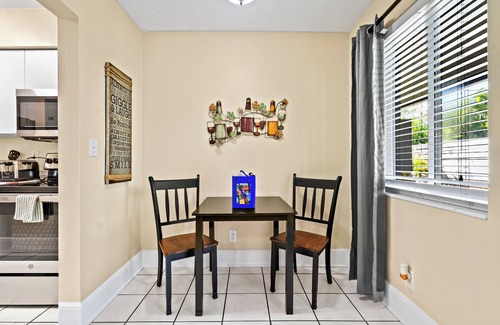 Middle River Terrace Condo | Unit 2 - Cozy apartment in Fort Lauderdale
