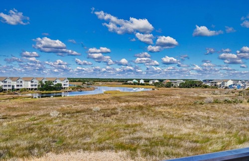 Surf City House | Unit 205SD at Tiffany's Motel