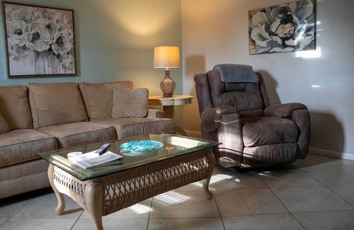 East Naples Apartment | Unit 3 - Garden-Level Gulfview