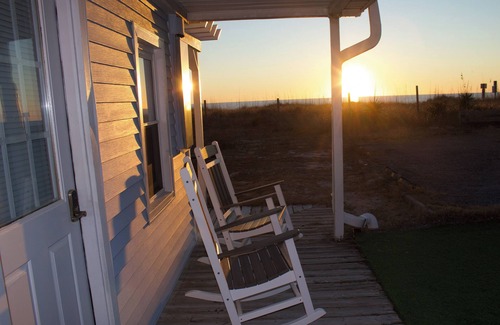 Kure Beach Apartment | UNIT #4 Crystal Shores Irresistible Ocean Front End Unit