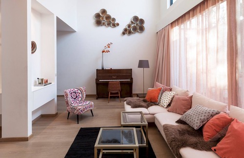 Dieweg House | Unit 4 - Spacious Smart Home Triplex Private Garden & Parking