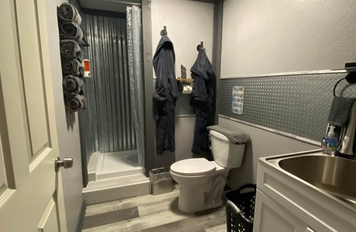 Maryville Bed & Breakfast | Unit #6 Jedi’s Fall - Dragon Depot at Dragon City