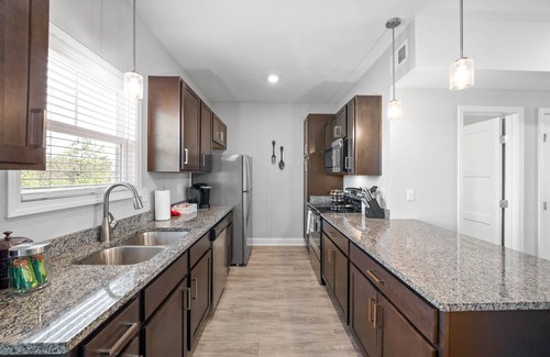 Clarksville Apartment | Unit #606 Summary: 19