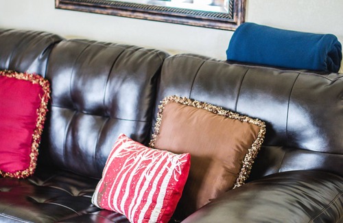 Red Lodge Condo | Unit #7 Cozy 2 Bed/2 Bath Condo on Golf Course with Hot tub/Sauna/Pool