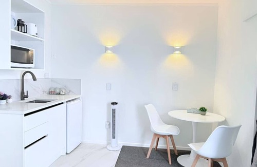 Rotorua Hotel | Unit 9 Fenton Summer Lodge