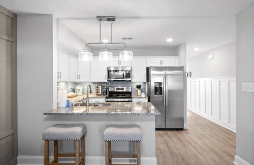 Clarksville House | Unit #908 Peachers Place Townhomes!