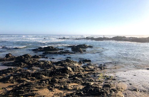 Kini Bay Apartment | Unit in the lovely quaint coastal village of Kini Bay, Port Elizabeth