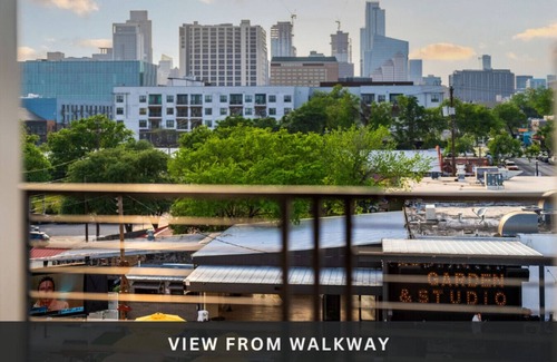 East Cesar Chavez House | Units 4+5 Inn Cahoots: 8BR/22Bed - Pool, Roofdeck, Garden Bars, Walk To Everything!