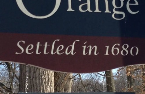 Orange Apartment | Unleash Your Dream Stay: Vrbo - Your Perfect South Orange Home Away From Home
