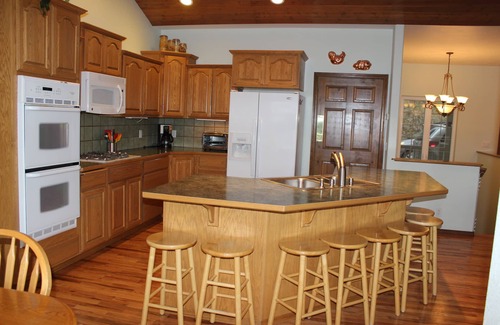 Hayden Lake House | Unmatched Privacy and Natural Beauty Awaits!