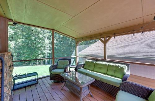 Louisburg House | Unplug and Unwind! Country Cabin in Louisburg