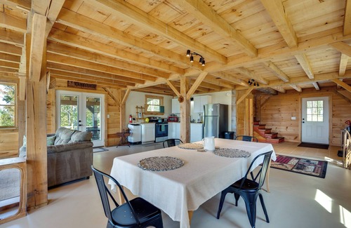 Sharon Cabin | Unplug, Unwind & Explore: Remote Vermont Cabin