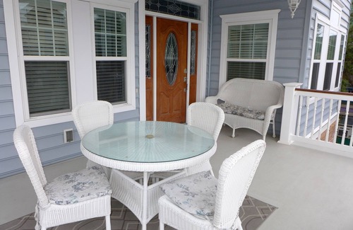 North End Condo | Unrivaled, 2nd to none, Queen of Wesley on Doctors Row.stunningly beautiful