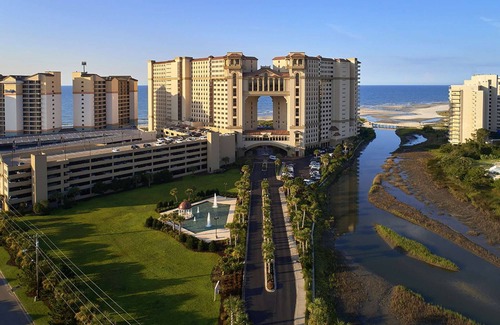 Windy Hill Apartment | Unrivaled Luxury | Gym. Private Pool. Restaurant.