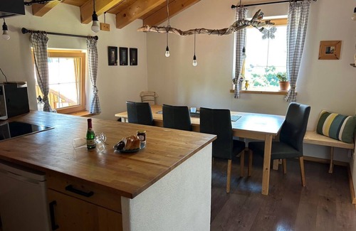 Wallgau Apartment | Unser Dahoam - vacation apartment/1 bedroom/shower and bath, WC