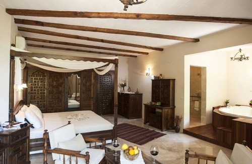 Faralya Villa | Unspoilt setting introducing one of Turkey's most exclusive retreat in Faralya