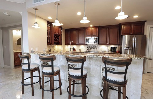 Cape Harbour Condo | Unwind at Cape Harbour 509, your perfect Cape Coral vacation rental