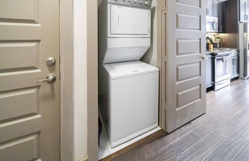 Richardson Apartment | Unwind at Cityline - Premium 1BR in Dallas