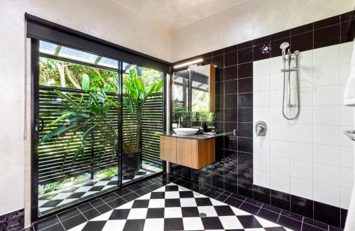 Maleny House | Unwind at Secret Garden Maleny 3 BR Family Home