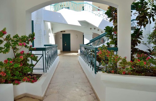 Sharm El Sheikh Hotel | Unwind in a Stylish Room Near the Red Sea - Ideal for Water Sports Enthusiasts