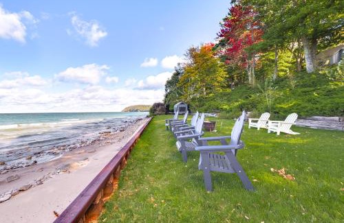 Lake Leelanau House | Unwind Fireside, Walk to Water! Lake Michigan Home