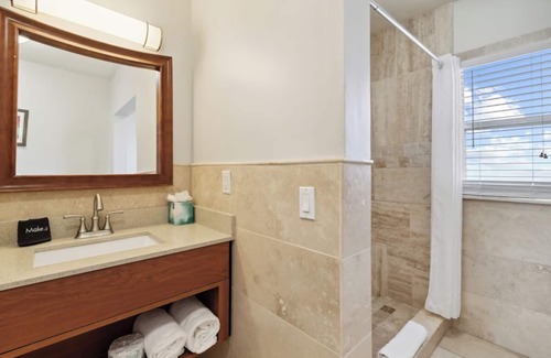 Jacksonville Hotel | Unwind in Serene Oceanfront Room Close to Local Attractions & Dining with Pool