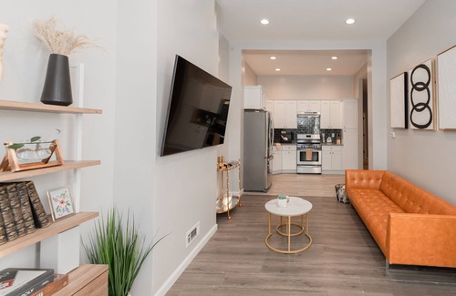 McGinley Square House | Unwind in Unmatched Comfort: Your Dream Getaway Awaits with Vrbo Exquisite Stay!