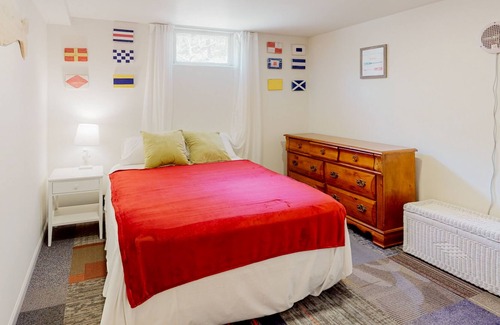 Truro House | Unwind on Sylvan Lane | Home in Truro near Provincetown & beaches with deck