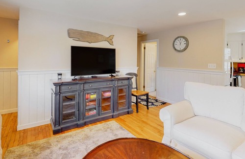 Truro House | Unwind on Sylvan Lane | Home in Truro near Provincetown & beaches with deck